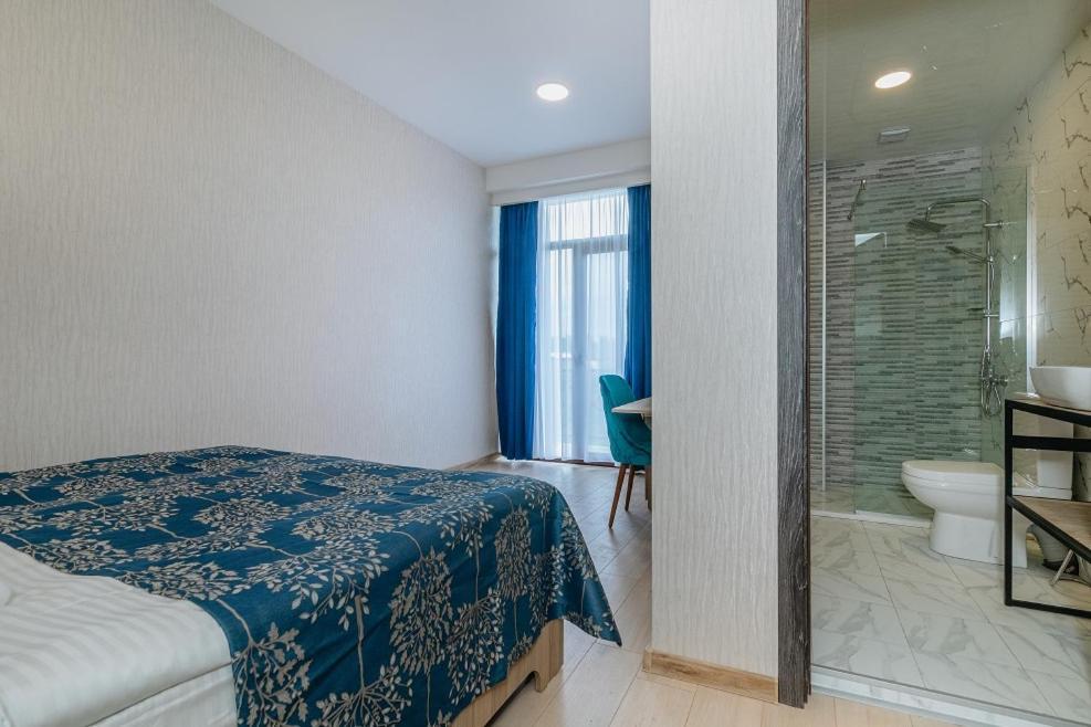 Vita Gardenia Hotel 츠할투보 외부 사진